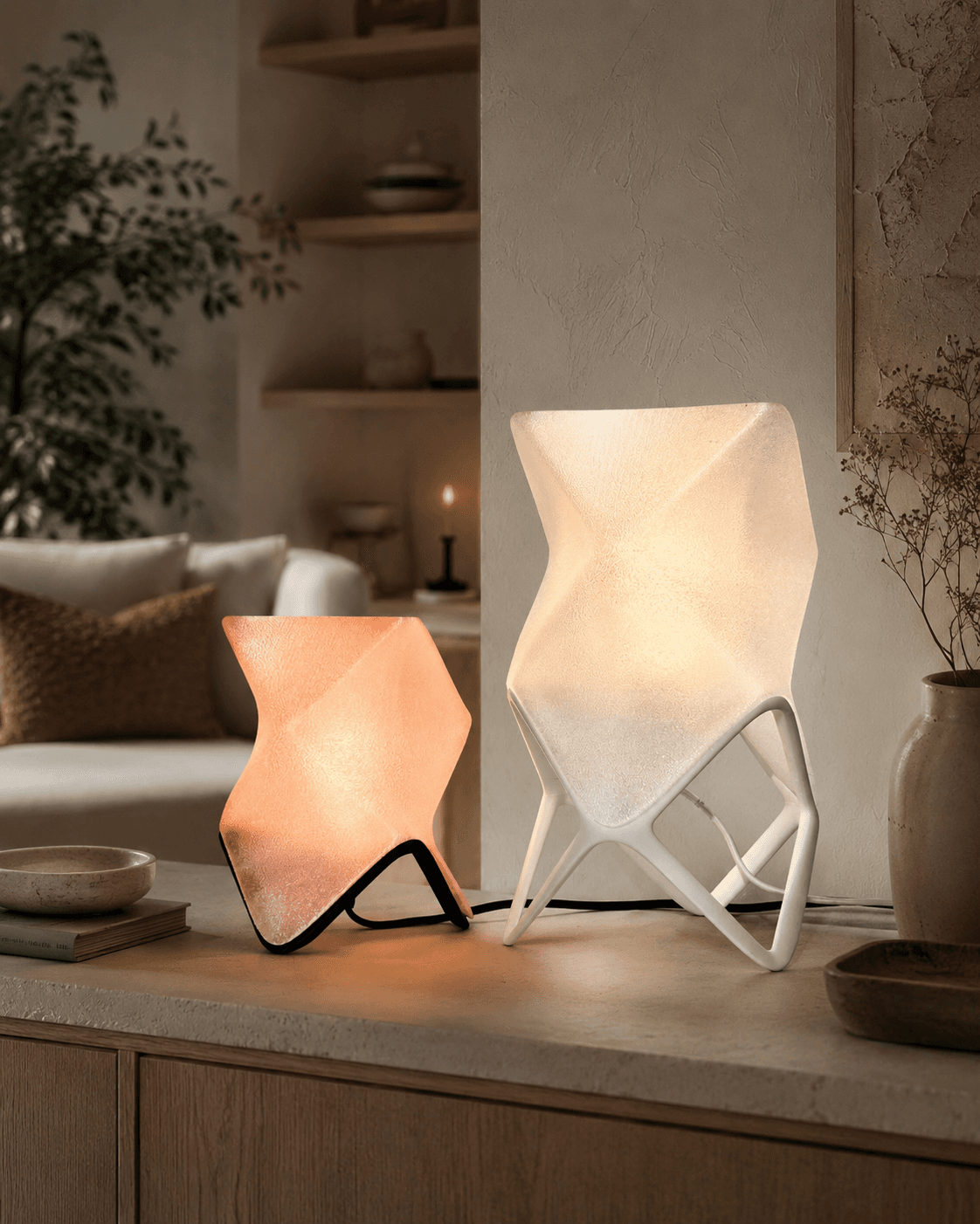 Lampes Angle Mini et Angle Grand allumees